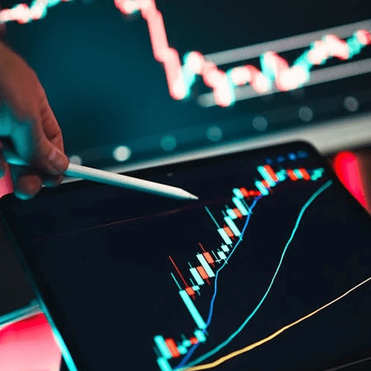 QeraxisPro Krypto-Investment-Experten-Team